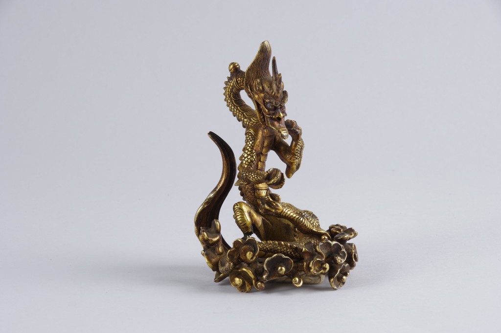 厨子入金銅水神像